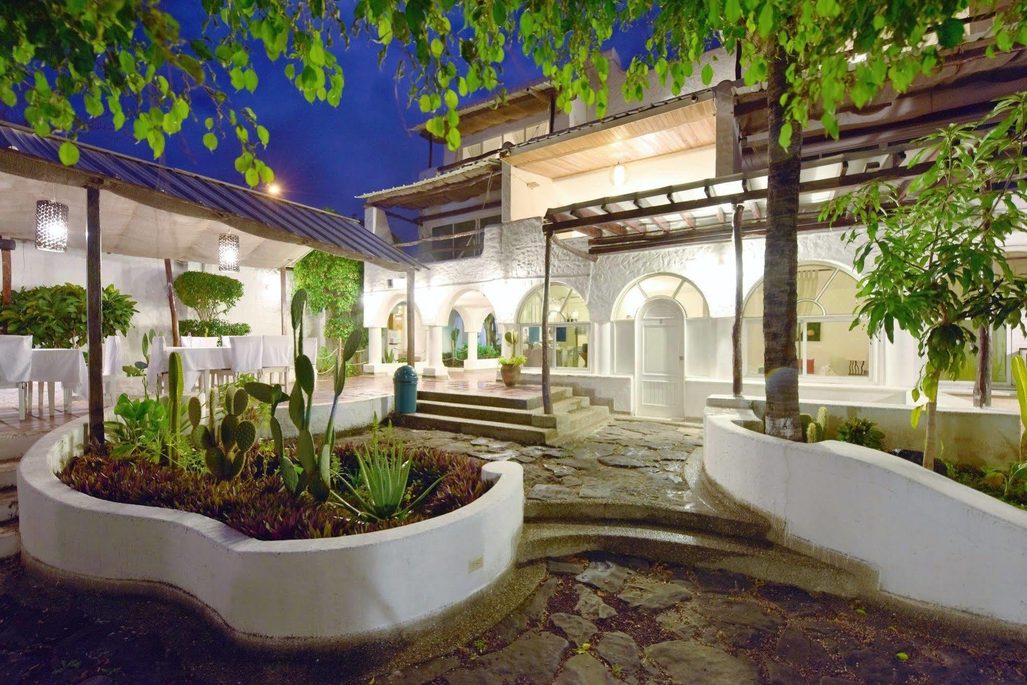 Bed and Breakfast Casa Opuntia Puerto Baquerizo Moreno Exteriér fotografie
